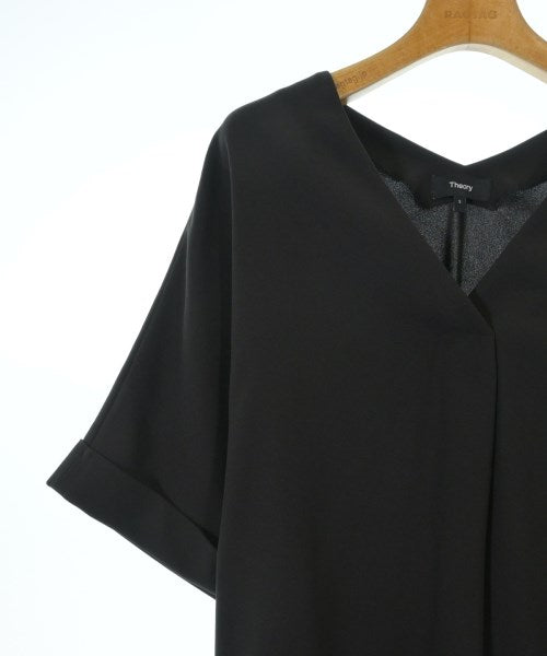 Theory เสื้อสตรี