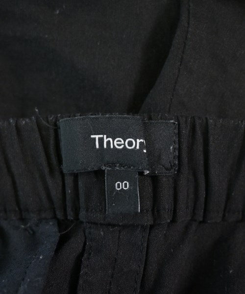 Theory กางเกง อื่น