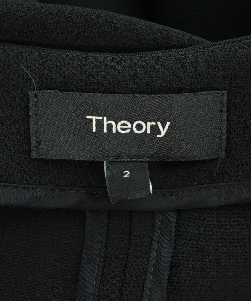 Theory แจ็คเก็ตไม่มีปก
