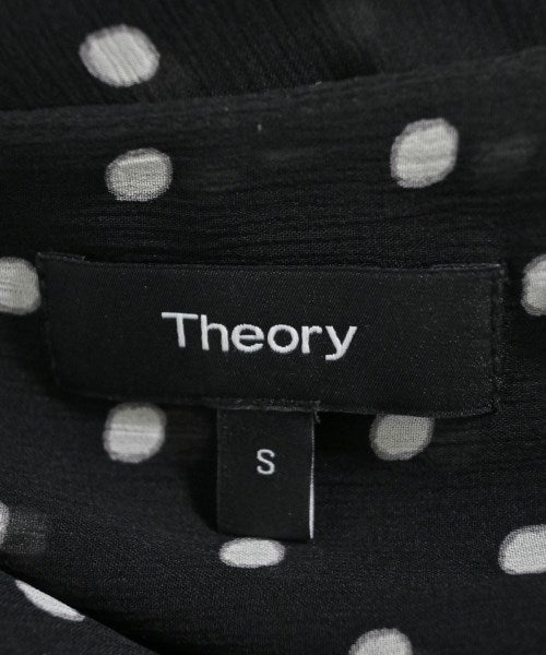 Theory เสื้อสตรี