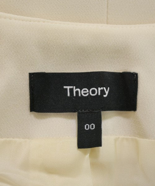 Theory แจ็คเก็ตไม่มีปก