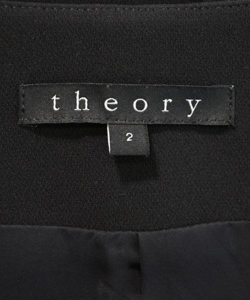 Theory แจ็คเก็ตไม่มีปก