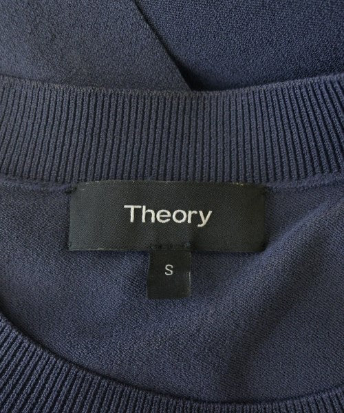 Theory เสื้อแขนกุด
