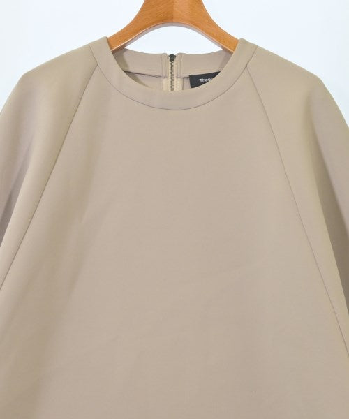 Theory เสื้อยืด/เสื้อท็อปส์