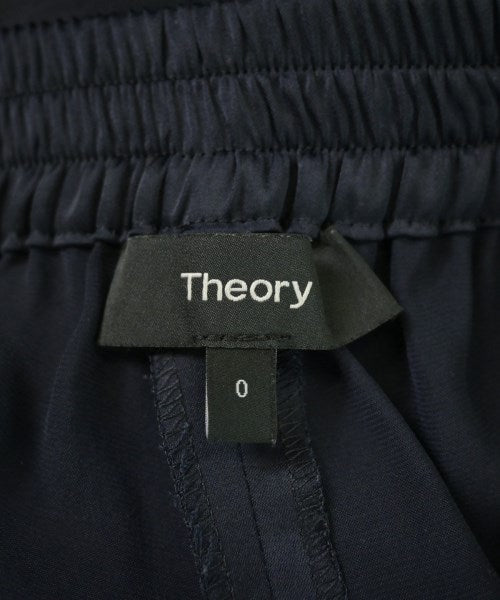 Theory กางเกง อื่น