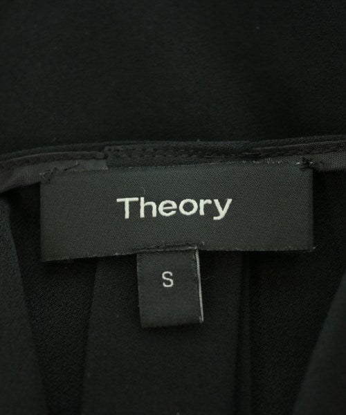 Theory เสื้อสตรี