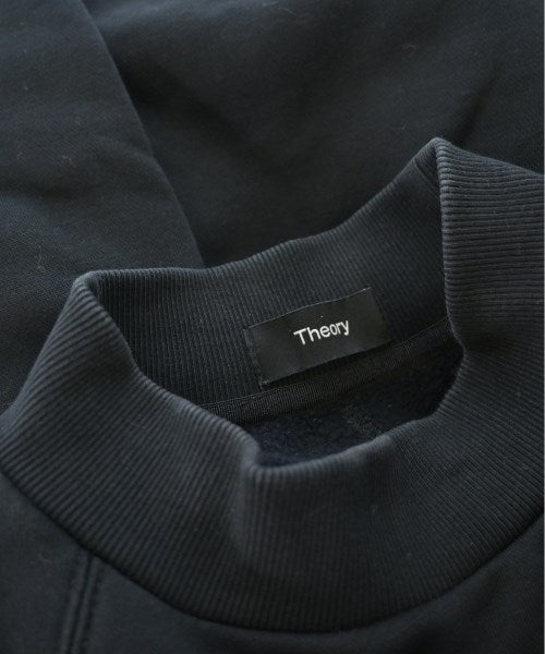 Theory เสื้อสเวตเตอร์