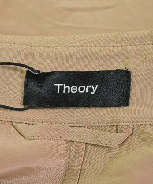 Theory เสื้อกันฝน