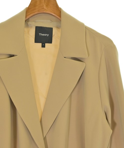 Theory เสื้อโค้ท อื่น