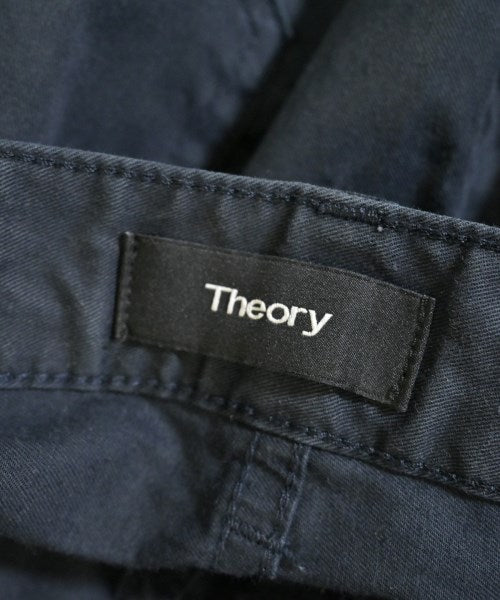 Theory กางเกง อื่น