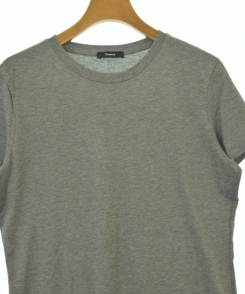 Theory เสื้อยืด/เสื้อท็อปส์