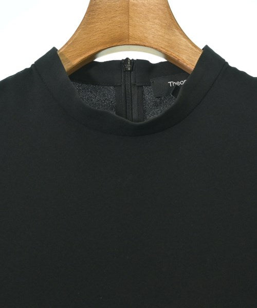 Theory เสื้อสตรี