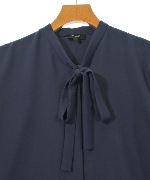 Theory เสื้อสตรี
