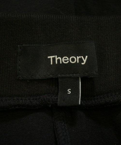 Theory กางเกง อื่น