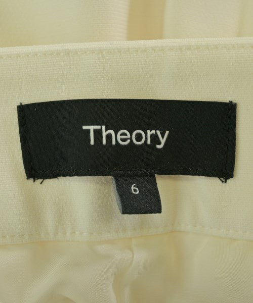 Theory กางเกง อื่น