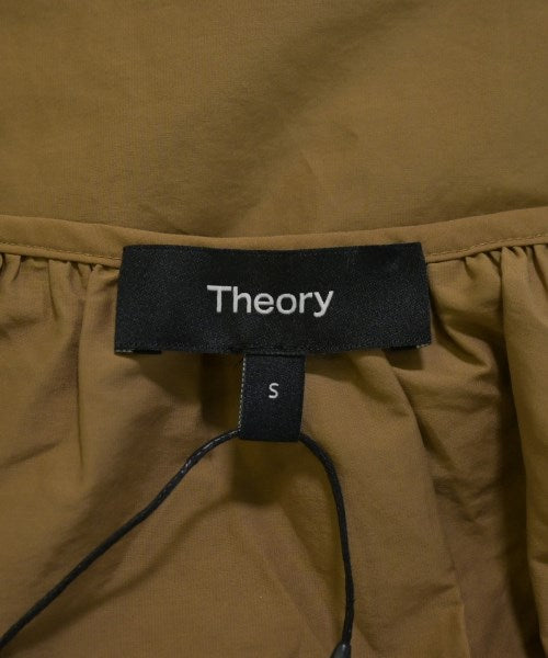 Theory เสื้อสตรี
