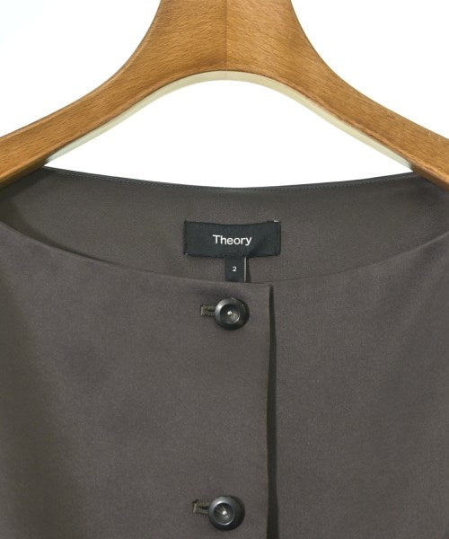 Theory เสื้อกั๊ก