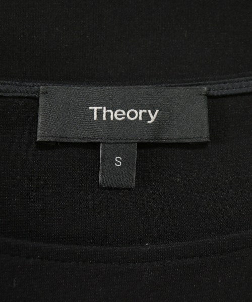 Theory เสื้อยืด/เสื้อท็อปส์