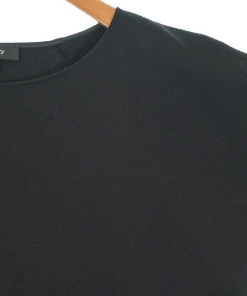 Theory เสื้อยืด/เสื้อท็อปส์
