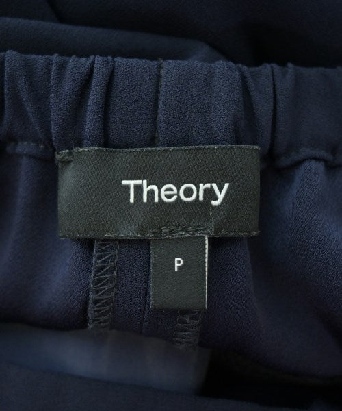 Theory กางเกง อื่น