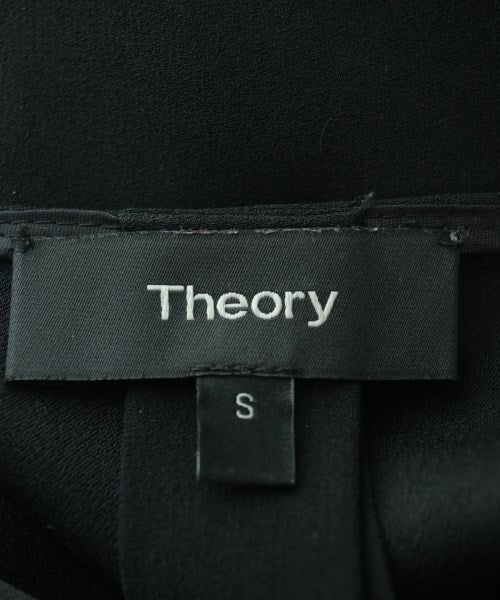Theory เสื้อสตรี