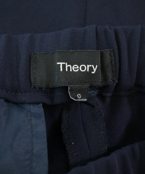 Theory กางเกง อื่น