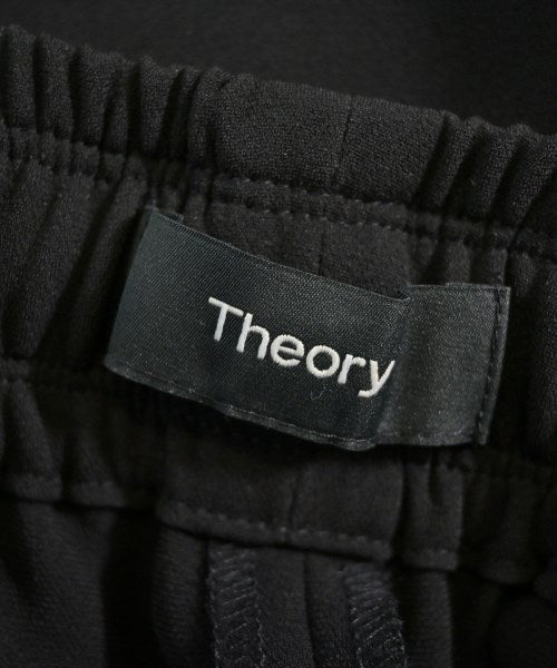 Theory กางเกง อื่น