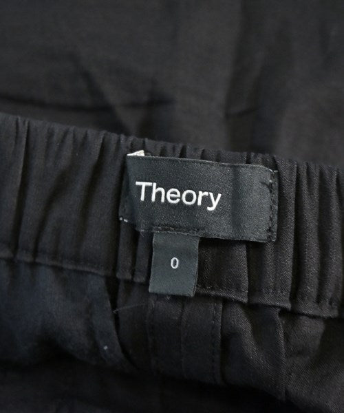 Theory กางเกง อื่น
