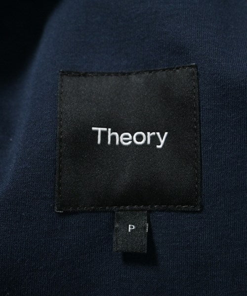 Theory เสื้อกันฝน