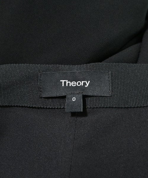 Theory กางเกง อื่น