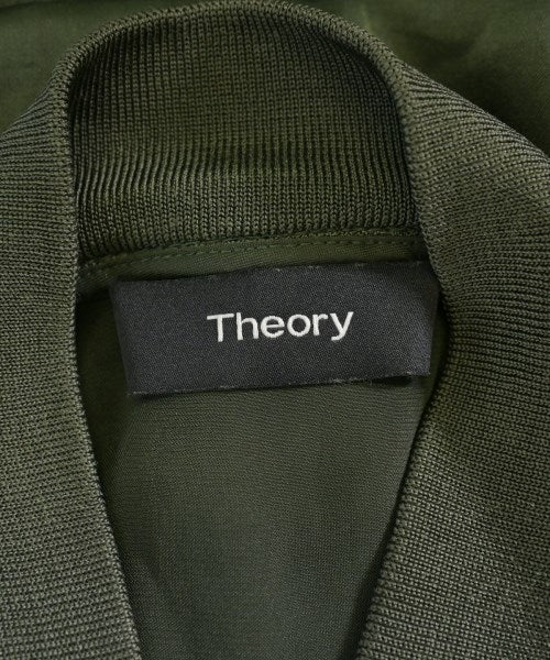 Theory แจ็คเก็ตเบลาส์ อื่น