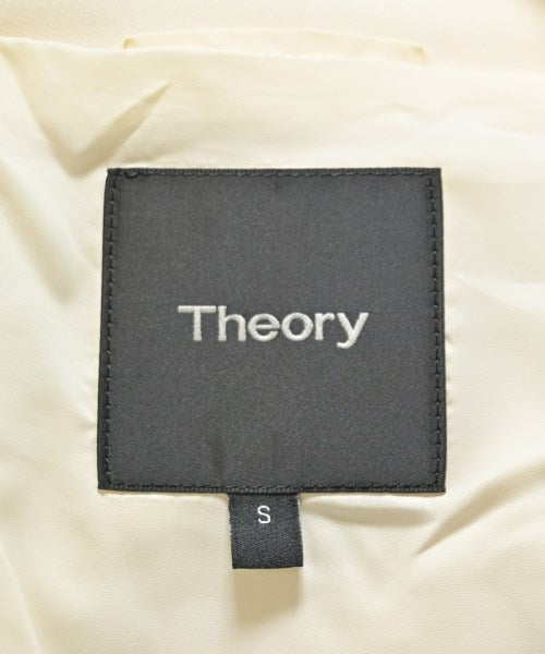Theory เสื้อโค้ท อื่น