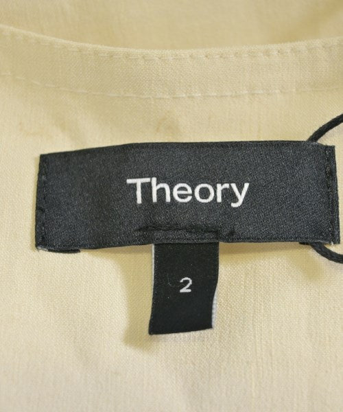 Theory เสื้อกั๊ก