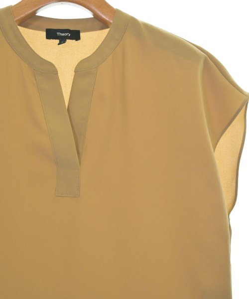 Theory เสื้อสตรี