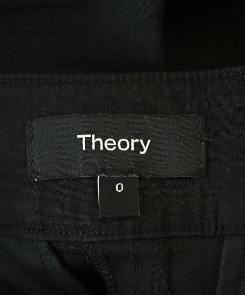 Theory กางเกง อื่น