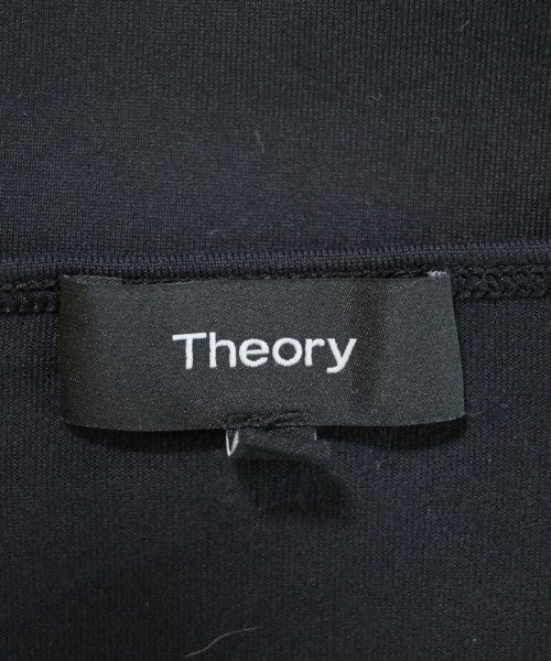 Theory เสื้อยืด/เสื้อท็อปส์