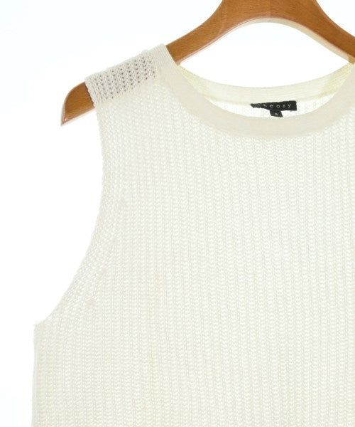 Theory เสื้อแขนกุด