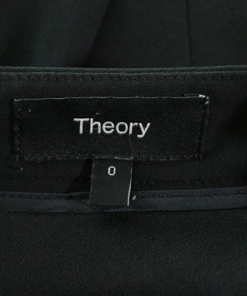 Theory แจ็คเก็ตไม่มีปก