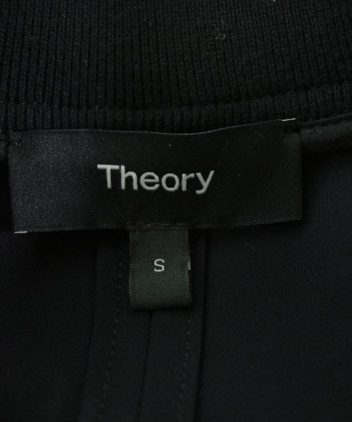 Theory แจ็คเก็ตเบลาส์ อื่น