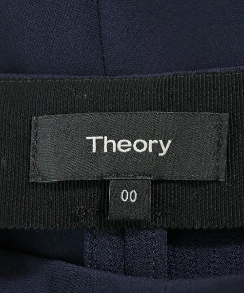 Theory กางเกง อื่น