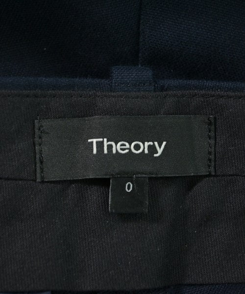 Theory กางเกง อื่น