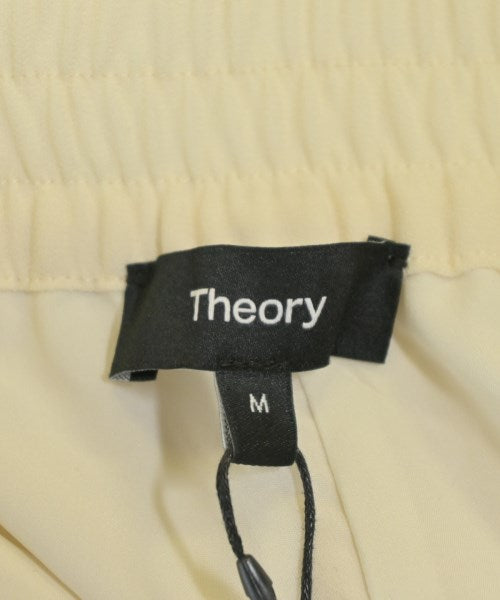 Theory กางเกง อื่น