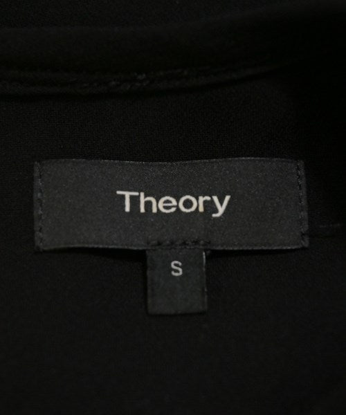 Theory เสื้อสตรี