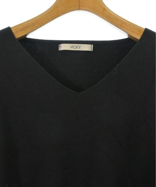 VICKY เสื้อกันหนาว