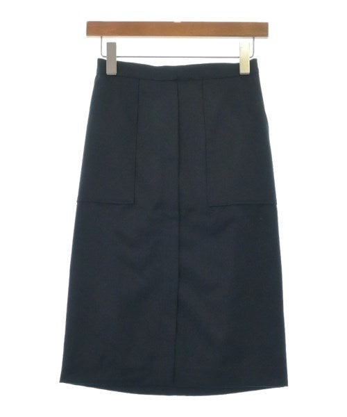 VICKY กระโปรงยาวถึงเข่า