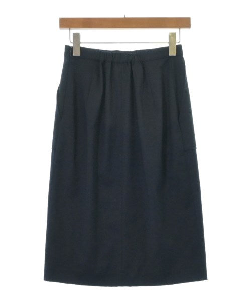 VICKY กระโปรงยาวถึงเข่า