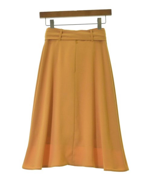 VICKY กระโปรงยาวถึงเข่า