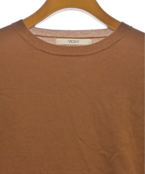 VICKY เสื้อกันหนาว