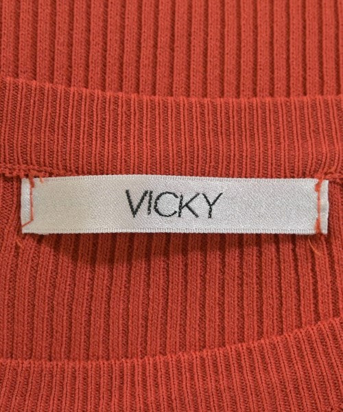 VICKY เสื้อกันหนาว