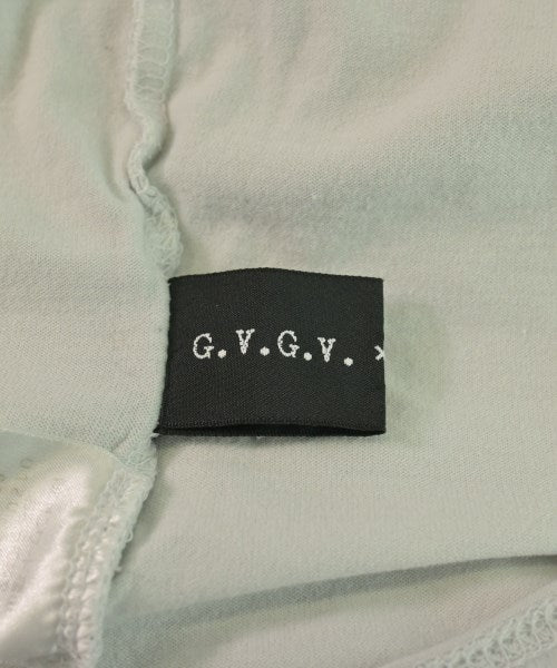 G.V.G.V. เสื้อยืด/เสื้อท็อปส์